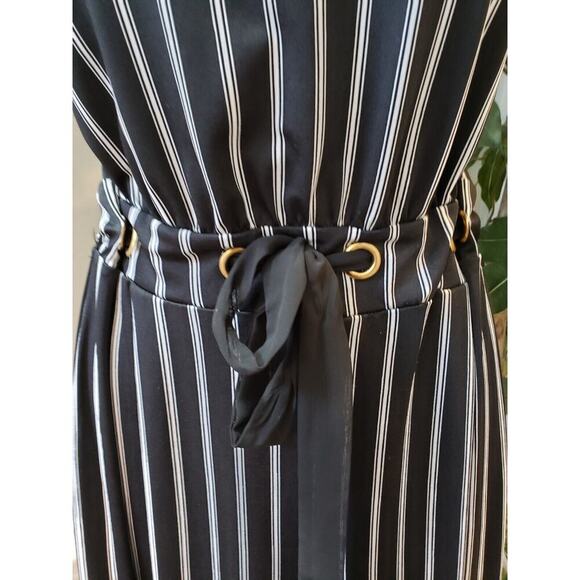 Wrapper Women's Black & White Polyester V-Neck Sleeveless Jumpsuit Size X-Large - Picture 3 of 14